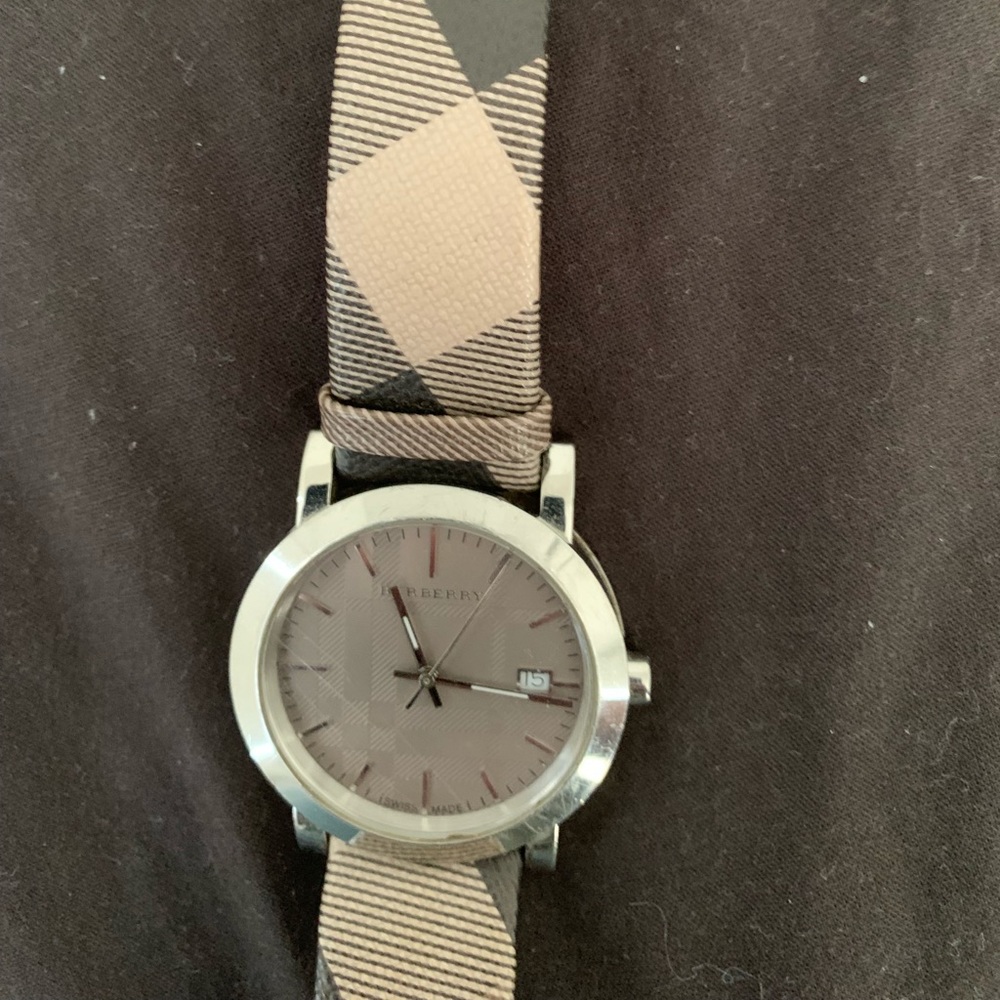 Burberry Watch - Picture 2 of 6